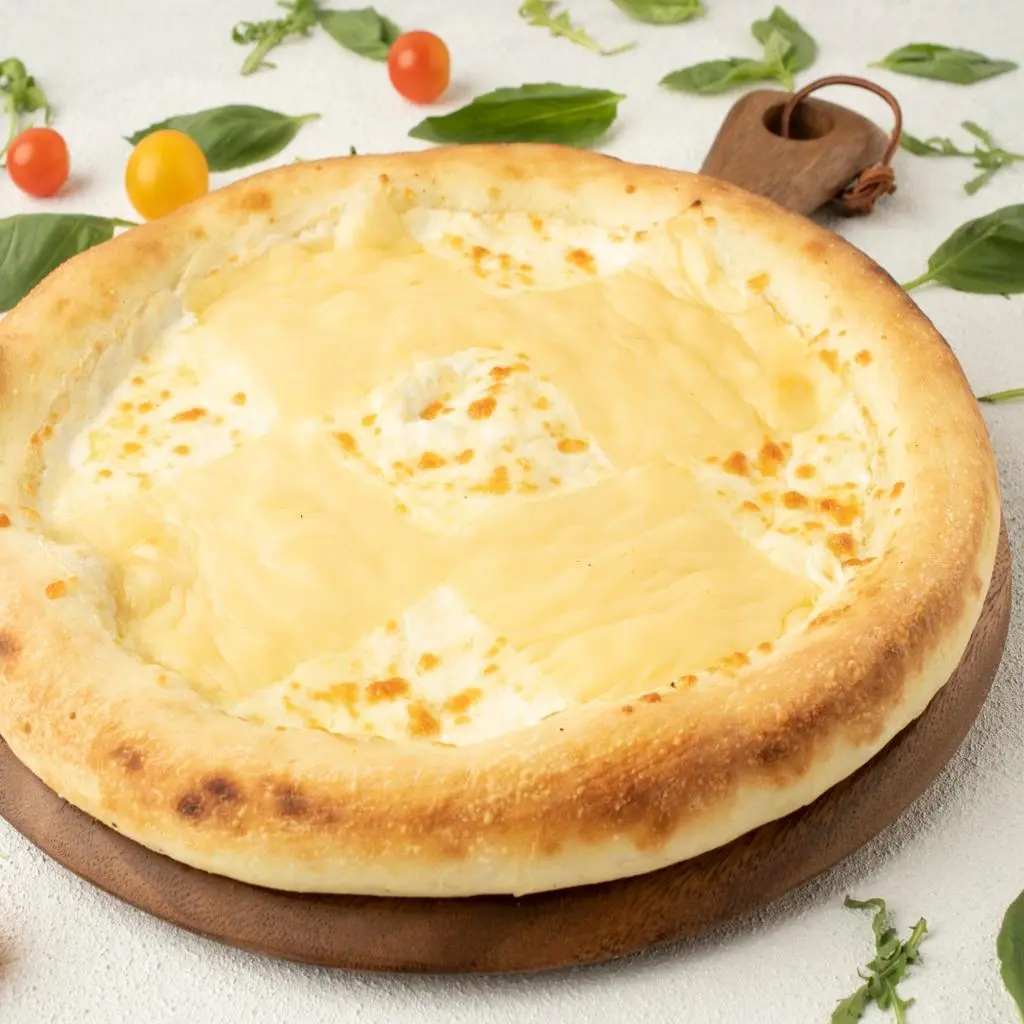 الاجبان الثلاثة
